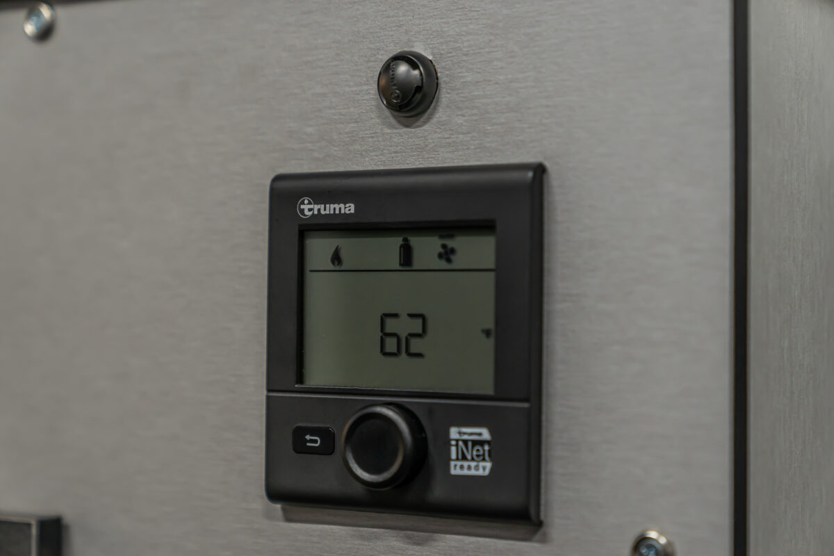 Tuff Kotte Silver Frost — (Aluminum Siding)